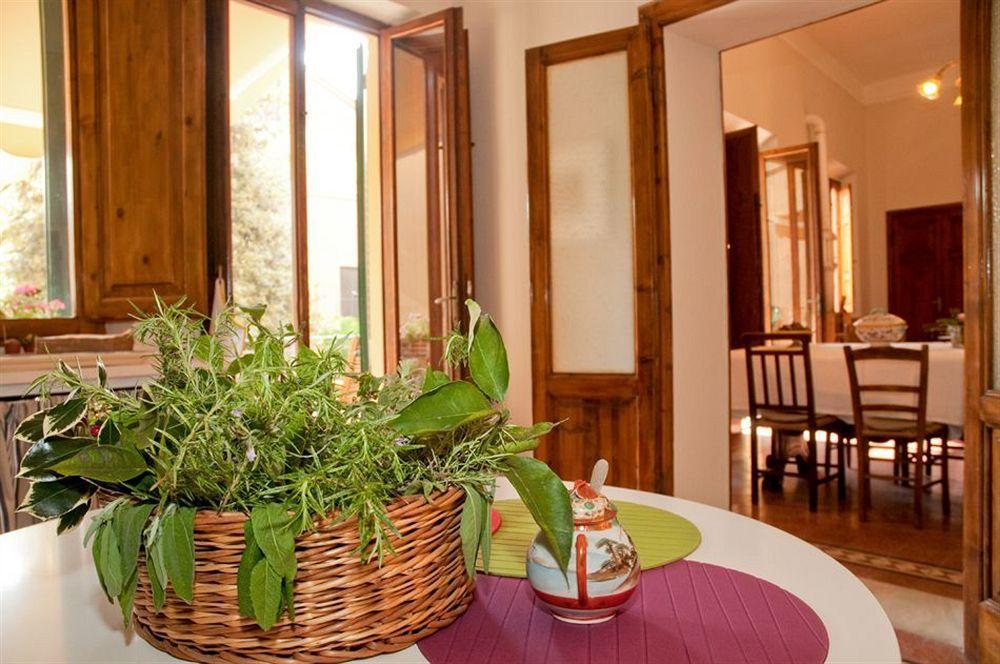 Borgo Largo 51 Bed & Breakfast Pisa Bagian luar foto