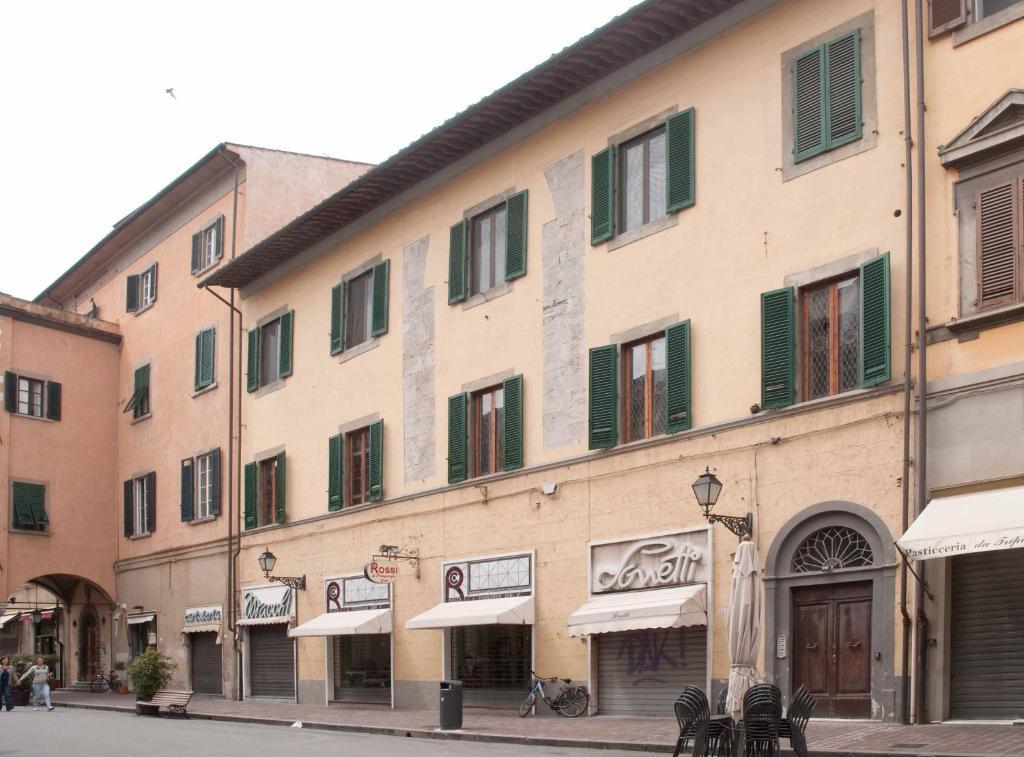 Borgo Largo 51 Bed & Breakfast Pisa Bagian luar foto