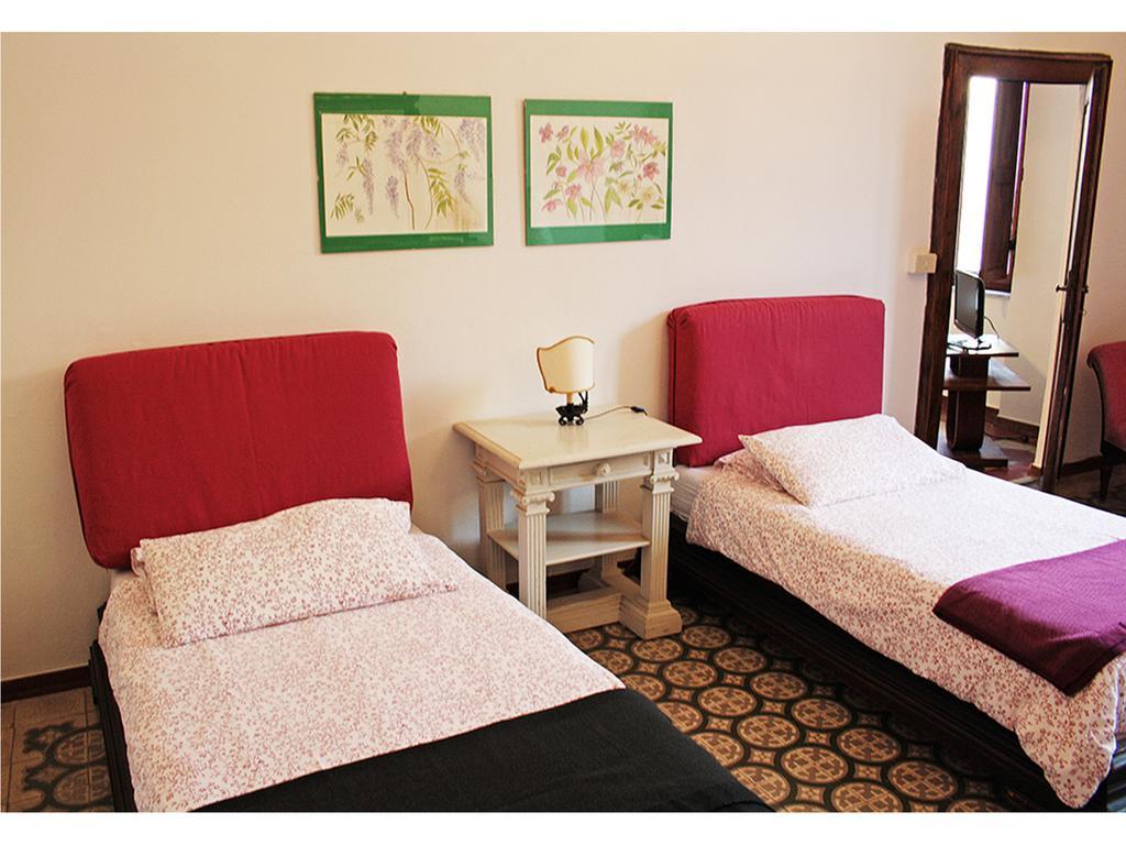Borgo Largo 51 Bed & Breakfast Pisa Ruang foto