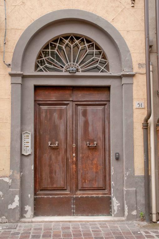 Borgo Largo 51 Bed & Breakfast Pisa Bagian luar foto
